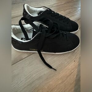 never worn inspired golden goose